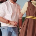 Sunny Deol Instagram - Sunny Deol celebrates Raksha Bandhan. #Sunnydeol #RakshaBandhan #BollywoodNow #bollywoodnews #celebupdates #celebritystyle #Festivals #bollywoodmovies #Gadar2