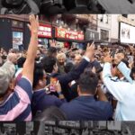 Sunny Deol Instagram - When the streets of England resounded with #MainNiklaGaddiLeke and happy people !! London you have shown us so much love 🙏❤️❤️ #GadarInLondon #Gadar2