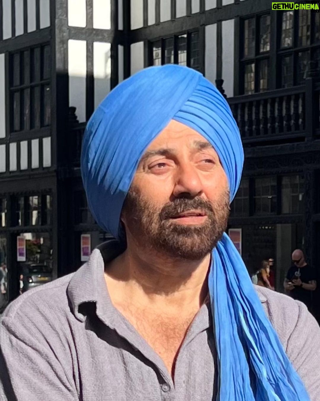 Sunny Deol - 345.8K Likes - "From Amritsar to London, love knows no boundaries! 💞 #GadarInLondon 🇬🇧✨"