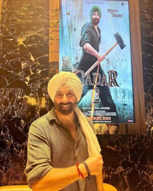 Sunny Deol Instagram - #TaraSingh and #Gadar2 are all yours now ❤️❤️🙏🙏