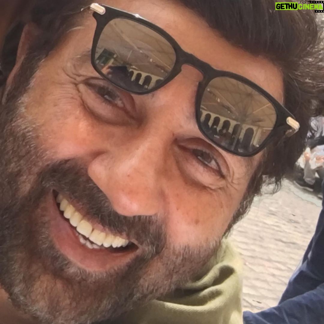 Sunny Deol Instagram - Love to ALLLLLLLLLL ❤️❤️❤️❤️❤️❤️❤️❤️❤️.