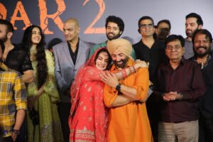 Sunny Deol Instagram - Memorable moments from #Gadar2Trailer Launch 

How did you like the trailer , comment your favourite moments.

Thank you all for your love to #TaraSingh , see you in cinemas on 11th August