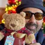Sunny Deol Instagram - Merry Xmas ❤️❤️❤️❤️❤️