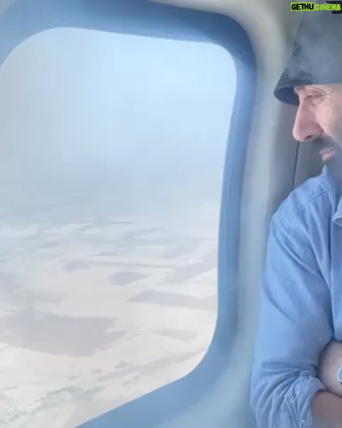 Sunny Deol - 429.3K Likes - Started the Promotion of #Gadar2 with my friends at Border Security Forces, Longewala Rajasthan.
Remembering Brigadier Kuldeep Singh Chandpuri and all the brave martyrs who fought the Battle of Longewala and wrote History.
It’s always an overwhelming feeling to be at such a historic place with our bravehearts and share the love.
Thank You @bsf_india
Jai Hind!