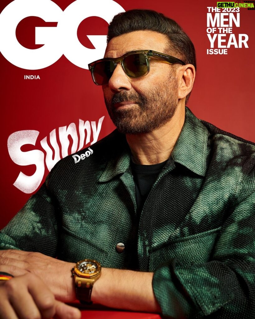 Sunny Deol Instagram - At a time when the box office power of Hindi #cinema’s legacy stars has been under scrutiny, #SunnyDeol’s riposte is emphatic: delivering the most unexpected monster hit of the year. It has been exactly four decades since Deol first broke through with #Betaab. What the incredible success of #Gadar2—which released an incredible 22 years after the original—underscores is the visceral connection that an older generation of actors continues to have with their audience. An emotional bond that is unique, rare, and steadfast. Head of Editorial Content: Che Kurrien (@chekurrien) Photographed By: Manasi Sawant (@manasisawant) Styling: Gagan Oberoi (@_gaganoberoi_) Hair: Alfahad from Team Aalim Hakim (@alfahadahmed_) (@aalimhakim) Make-Up: Hemant Art Director: Mihir Shah (@mahamihir) Consulting Editor: Priyadarshini Patwa (@priyadarshinipatwa) Entertainment Director: Megha Mehta (@magzmehta) Production: Anomaly Production, Shubhra Shukla (@anomalyproduction) (@swagkumari) Jacket by Song For the Mute (@songforthemute) Watch by Audemars Piguet (@audemarspiguet) Sunglasses by Jacques Marie Mage (@jacquesmariemage) #GQMOTY #GQMOTY2023 #GQIndia