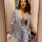 Sunny Leone Instagram - How did you like my impromptu song? 🎶 Cordelia Cruises