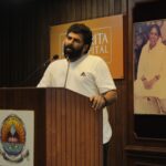 Sunny Wayne Instagram - ‘അമൃതാങ്കണം’: സ്നേഹവും സന്തോഷവും നിറഞ്ഞ ഒരു ദിവസം അമൃത ഹോസ്പിറ്റലിൽ കുഞ്ഞുങ്ങളോടൊപ്പം. “നമ്മുക്ക് സ്വപ്നത്തില്‍ പോലും അപ്രാപ്യമായ ഭാവിയുടെ ഭവനങ്ങളിലാണ് കുട്ടികളുടെ ആത്മാക്കള്‍ വസിക്കുന്നത്” - ഖലീല്‍ ജിബ്രാൻ @heartsofjoyinternational Amritha hospital,cochin
