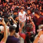 Sunny Wayne Instagram - “Kasargold Movie promotion at Aluva College”. Thanks for the Yummy Bday cake Bharata Mata School of Legal Studies (BSOLS) students.. ❤️. Also thanks to everyone who made my day with their lovely wishes.. ✌️