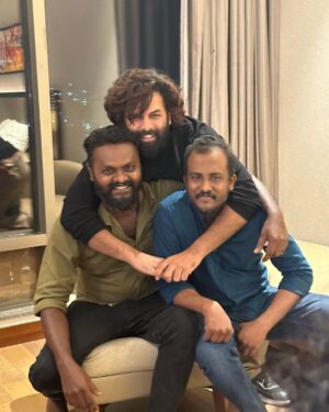 Sunny Wayne Instagram - To explore “Adithattu”, we pushed our limits and dived deep as far as we could. The hard work paid off and as they say, fruit of hard work is the Sweetest.
#Adithattu