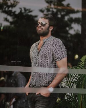 Sunny Wayne Instagram - ❤️
@ameer_mango 📸