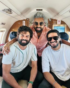 Sunny Wayne Instagram - Giggles Midair