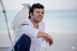 Sunny Wayne Instagram - Crack-a-joke time with “jack” the cockatoo
@richard_antony_
@vibrantdesignz