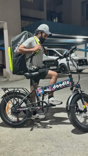 Sunny Wayne Instagram - My New Partner 
#emotorad #doodlev3
 @iam_ajmalazi