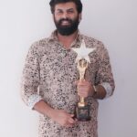 Sunny Wayne Instagram - Happy to receive “The Outstanding Performer “Award just before 2023 coming to an end - Golden Reels Award night @ Valappad beach - Thrissur