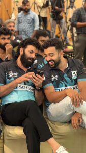 Sunny Wayne Instagram - @prasanthpalex @antony_varghese_pepe @arjunnandhakumar @aryan_kath_ @bineesh_kodiyeri @indrajith_s @jean.lal @manikuttantj @munnasimon rajeev_govinda_pillai @riyazkhan09 @sanju_salim_actor @sanjusivram @shafiqurahiman @saijukurup @siddharth2121 @vinumohan_actor @vivekgopan @siju_wilson@CC @vishnuinduri @truckersuae