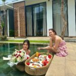 Sunshine Cruz Instagram - Officially 18 🥹🎂 We love you!🥰 @chesca.montano Canggu, Bali