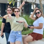 Sunshine Cruz Instagram - My treasures 🇦🇪🥰 #cousins #queenbees2023 #shinejansmolyglendy2023