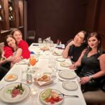 Sunshine Cruz Instagram - Advance Happy Birthday @karlaestrada1121 ❤️🎂 We love you! 🥰 Wolfgang’s Steakhouse Grill PH