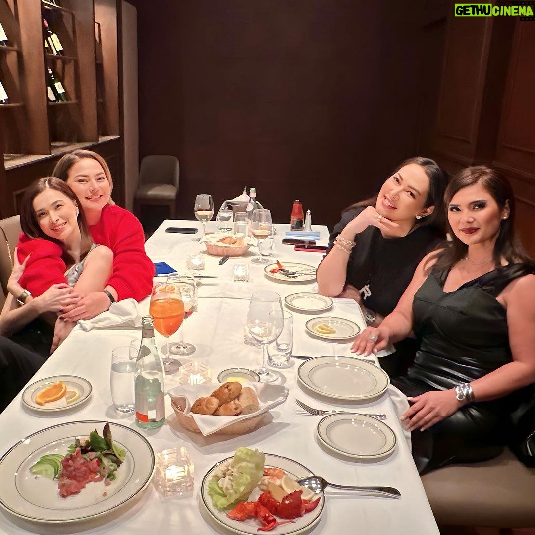 Sunshine Cruz Instagram - Advance Happy Birthday @karlaestrada1121 ❤️🎂 We love you! 🥰 Wolfgang’s Steakhouse Grill PH