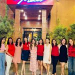 Sunshine Cruz Instagram - Galentine dinner with these gals 🥰❤️😍 #galentinesday #valentine2024 #southfriends