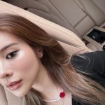 Supassra Thanachat Instagram – คิ้วเป๊ะกำลังดี ใครๆก็มีคิ้วเป๊ะแบบเก้าได้ กับ sasi Pretty Easy Perfect Eyebrow Pencil ✏️✨
หัวแบน ระบายคิ้วสวย ฟุ้ง เป็นธรรมชาติ 👁️ ✨
#sasiคิ้วเป๊ะกำลังดี

#ดินสอเขียนคิ้วsasi  มีให้เลือก อีก 2 รุ่น
✔️ sasi Brow to be Auto Pencil หัวสลิม 1 มม. 
✔️ sasi Girls Can Define Auto Eyebrow Pencil หัวตัดสามเหลี่ยม

ใครอยากมีคิ้วเป๊ะแบบเก้า รีบไปช้อปกันนะทุกคน! 
พิกัด 7-Eleven (เฉพาะ รุ่น Pretty Easy), watsons, EVEANDBOY, BEAUTRIUM, Konvy และร้านเครื่องสำอางชั้นนำทั่วประเทศ 
หรือช้อปออนไลน์ที่ sasi Official ทาง Shopee, Lazada 
@sasidiary ​🩷
#sasi