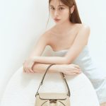 Supassra Thanachat Instagram – Be your own muse. Be a part of #fundaoerasociety with my new favourite “Acorn” bag. 🌰

#Fundaoera
#FundaoAcorn