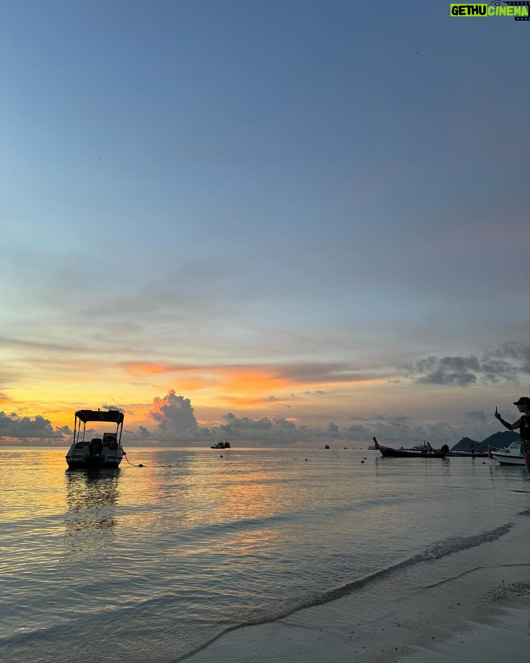 Supassra Thanachat Instagram - Falling in love with this breathtaking scenery.🏝️🐢😌 Kohtao