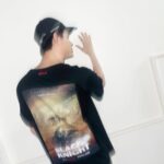 Suppapong Udomkaewkanjana Instagram - ตื่นเต้นมาก!! Netflix ส่งชุดอัศวินสุดเท่ ให้เซ้นต์เตรียมใส่ไปเข้าร่วมทีมอัศวิน Black Knight ♟️ ในงาน Fan Event ไกลถึงเกาหลี 🇰🇷 รอชมคอนเทนต์ปังๆ ได้เลย 10 พ.ค. นี้! #blackknight #JoinBlackKnight #Netflix #NetflixTH #Saint_sup #MingEr