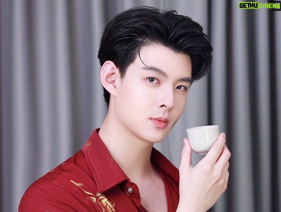Suppapong Udomkaewkanjana Instagram - อั่งเปาจาก @NetflixTH 🧧❤️#NetflixTH #Saint_sup #MingEr