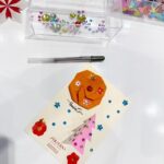 Suppapong Udomkaewkanjana Instagram - มาเลือกของขวัญพร้อมกิจกรรม DIY origami 📍กันได้ที่งาน Folded with Love, Shiseido จัดงานได้น่ารักมาก ไม่อยากให้เพื่อนๆพลาดกันน้า🥰 งานมีที่เซ็นทรัลลาดพร้าว Beauty Galerie Zone ชั้น 1 วันที่ 11-17 ธ.ค.นี้เท่านั้นครับ #FoldedwithLove #ShiseidoThailand @Shiseido #Saint_sup #MingEr