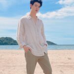Suppapong Udomkaewkanjana Instagram - ทะเลยังมีคลื่น ชีวิตคงชื่นมื่นถ้ามีเธอ #Saint_sup #MingEr