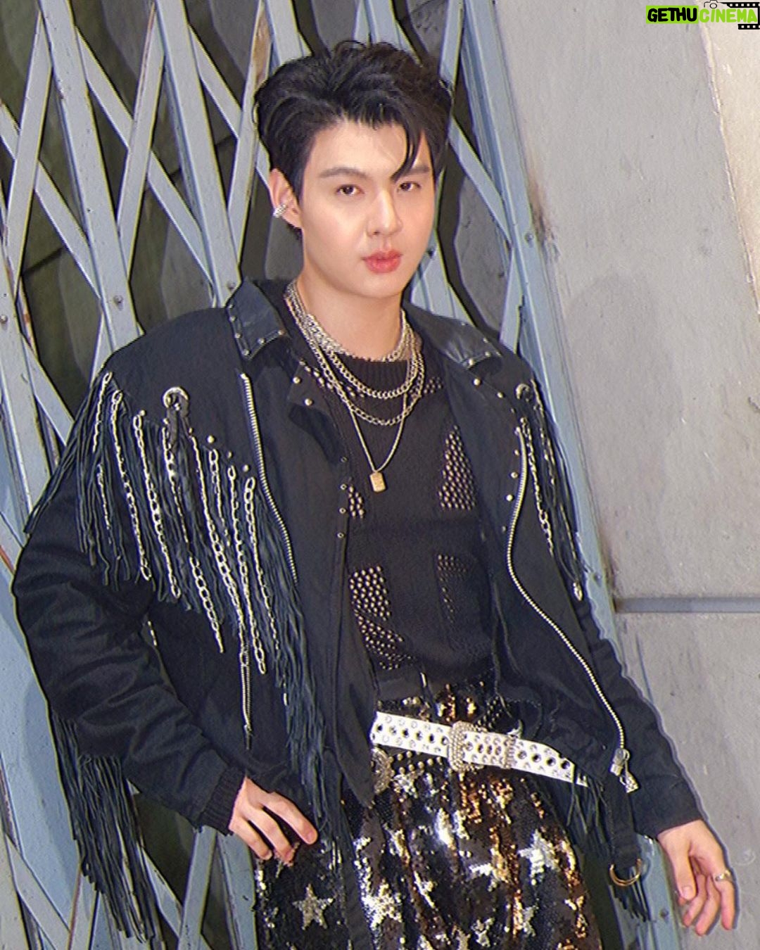 Suppapong Udomkaewkanjana Instagram - 😄#tpopstageshow #Saint_sup #MingEr