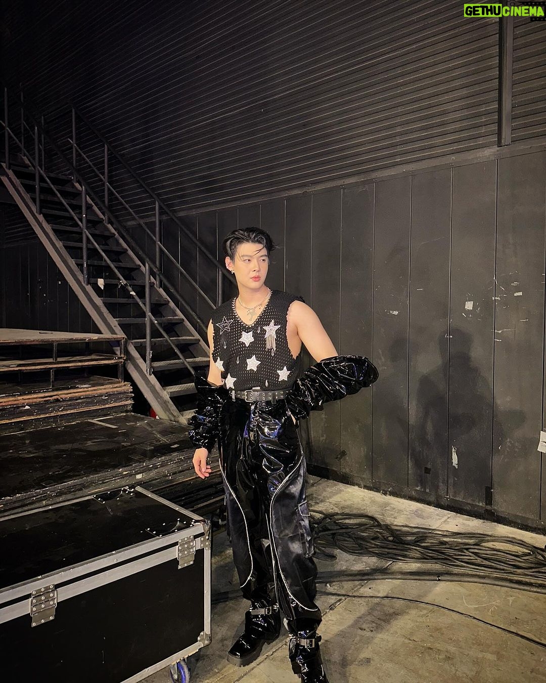 Suppapong Udomkaewkanjana Instagram - TpopStageShowweek9 2024 #Saint_sup#MingEr