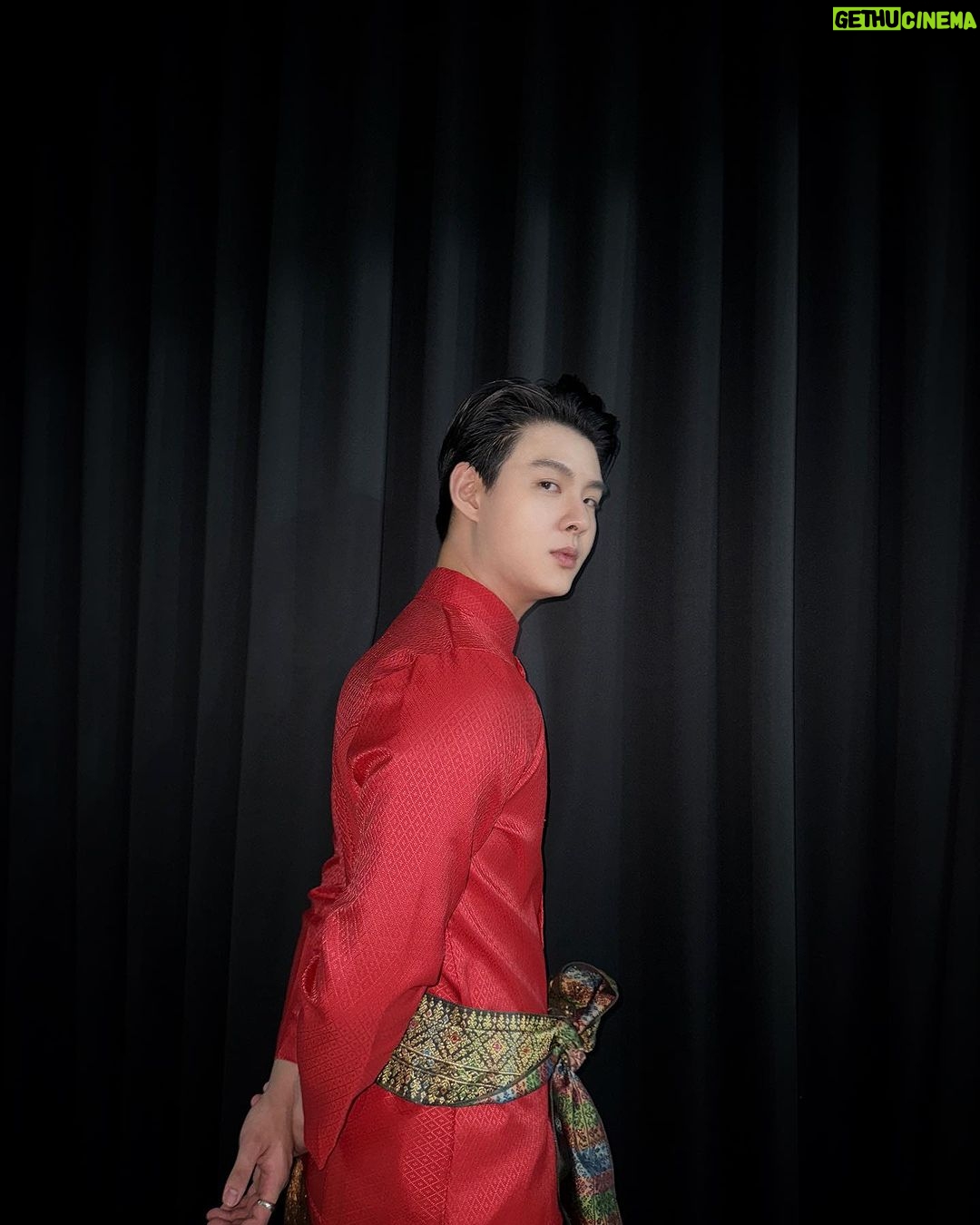 Suppapong Udomkaewkanjana Instagram - Happy Halloween 🎃 #Saint_sup #MingEr