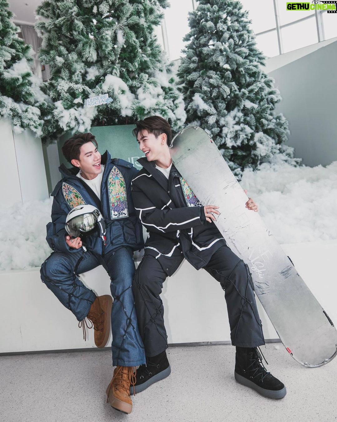 Suppasit Jongcheveevat Instagram - It’s time for skiing ⛷️❄️😆 @leisuresocial #leisuresocial #leisuresocialski