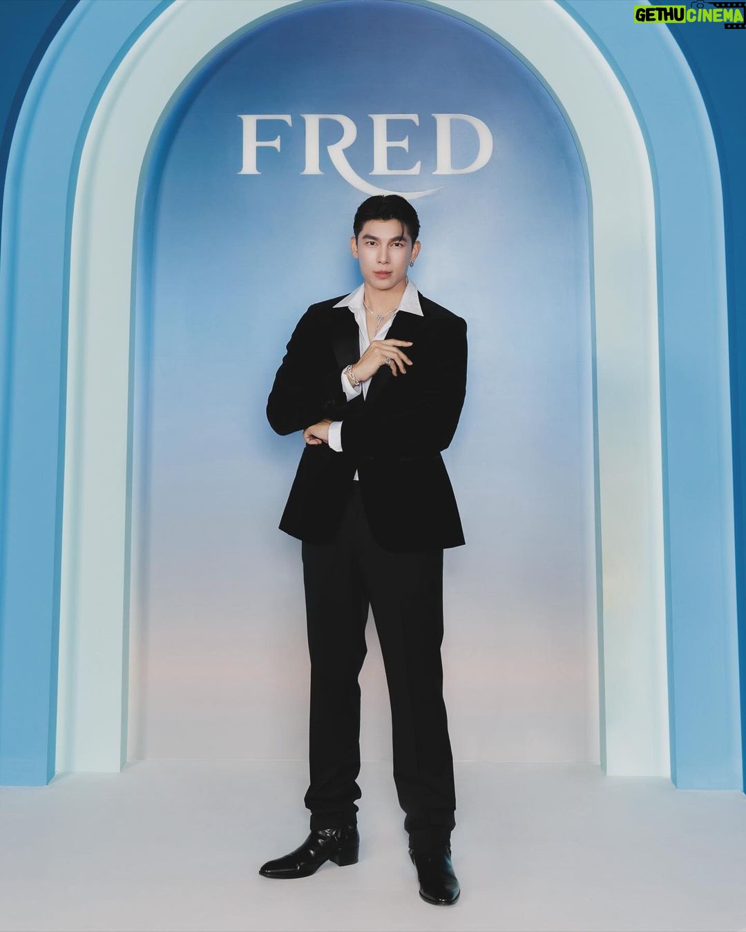 Suppasit Jongcheveevat Instagram - An unforgettable evening celebrating high jewelry’s debut in Thailand. @fredjewelry, you’ve outshone the night! 💎💙 #FREDJewelry #MonsieurFredInnerLight
