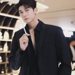 Suppasit Jongcheveevat Instagram - Skonx Perfumery บาร์น้ำหอมแห่งแรกในไทย ที่ทุกคนสามารถพบกลิ่นที่เป็น ‘เอกลักษณ์’ แบบไม่ซ้ำใคร #skonx #skonxperfumery #SkonxOpeningxMew #perfume #thaiperfume #sotd