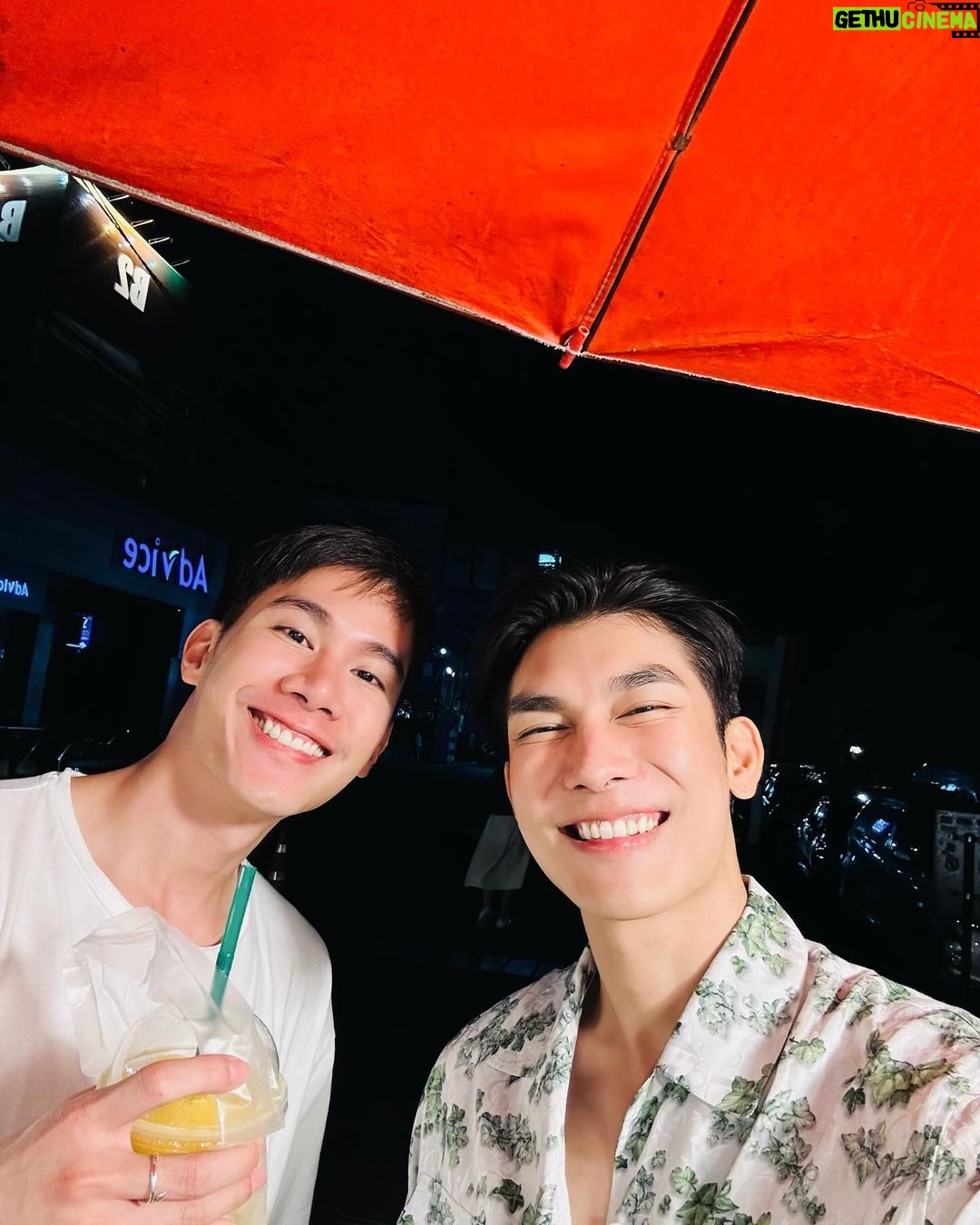 Suppasit Jongcheveevat - 427.9K Likes - Belated BD to my travel buddy 😛 ขอมา 10 บรรทัดเท่านี้ไปก่อน