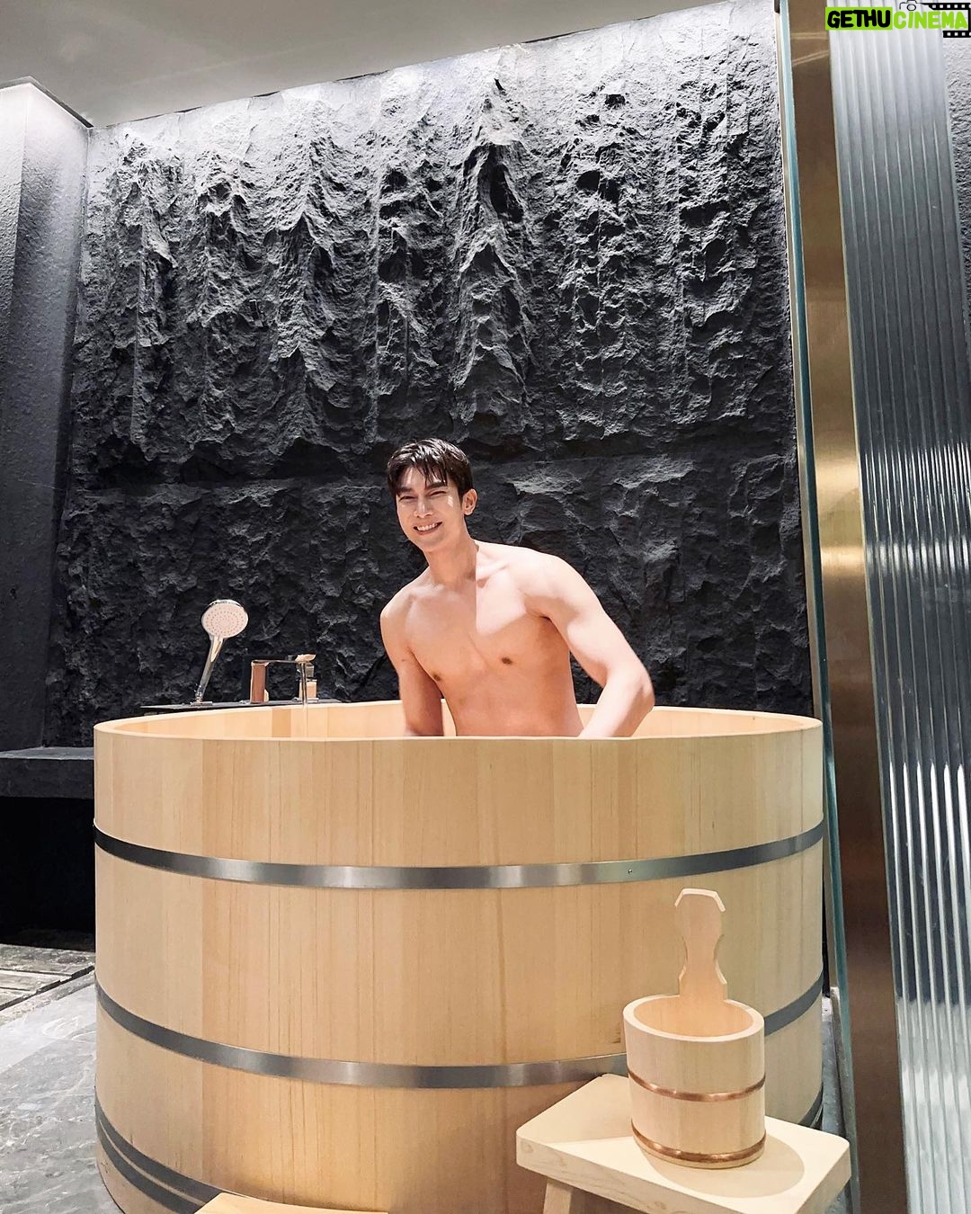 Suppasit Jongcheveevat - 251K Likes - Please don’t tell my parents 😛