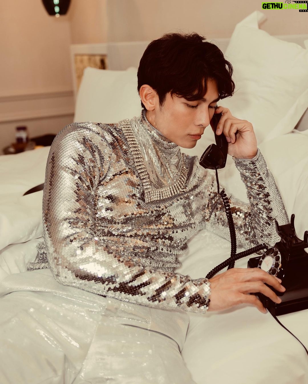Suppasit Jongcheveevat Instagram - @rabanne @hm in Paris ! Thank you for the wonderful time.🗼✨ Stay tuned for the global launch this 9 Nov ! #HMThailand #HmxME #RabanneHM Paris, France