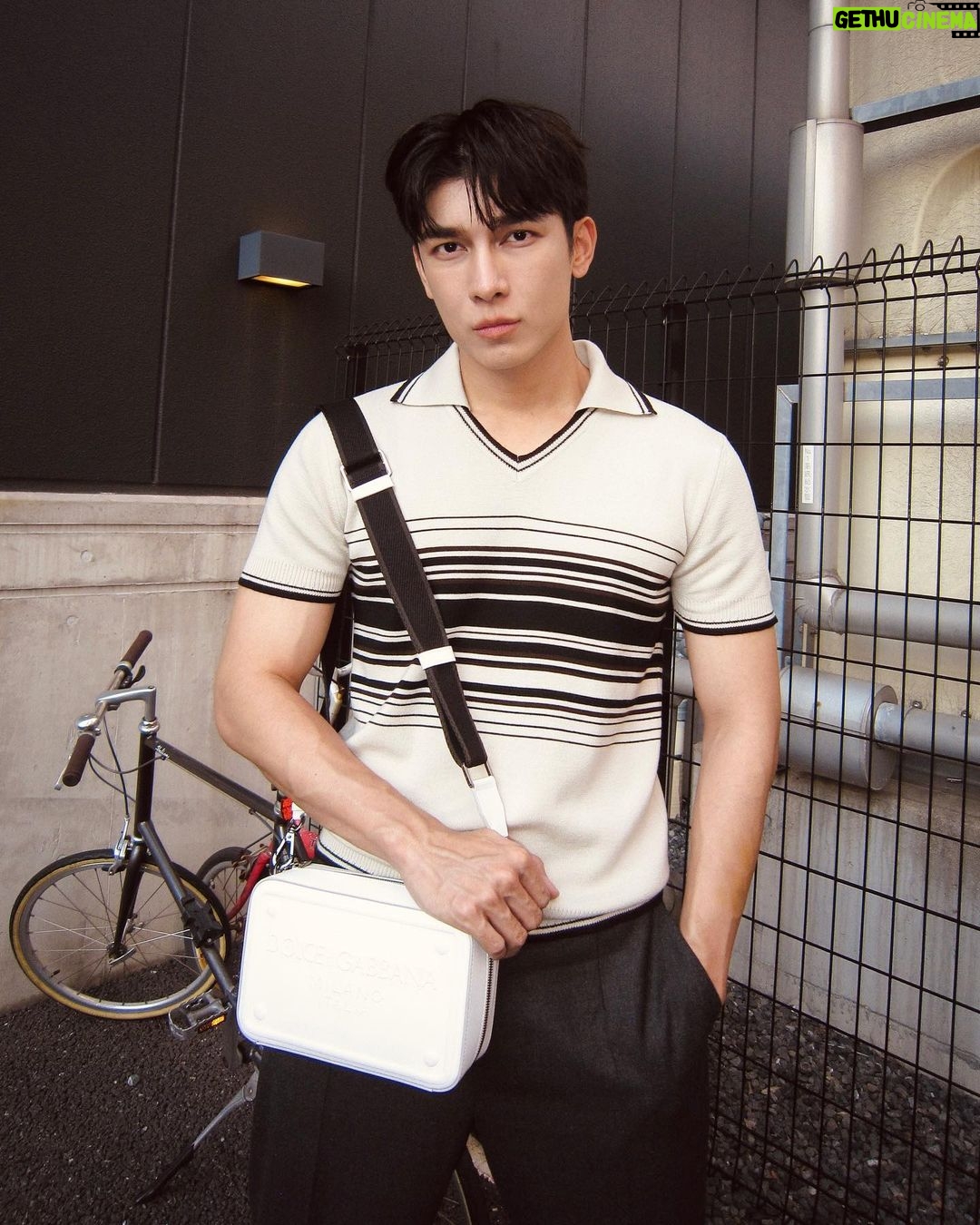 Suppasit Jongcheveevat Instagram - 🫶🏻 @dolcegabbana #Dolcegabbana #DGPF23 Osaka Japan