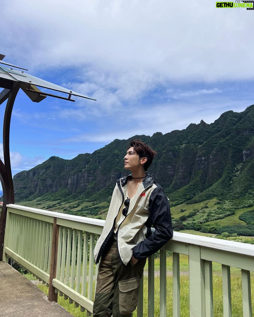 Suppasit Jongcheveevat Instagram - You’re my dino-mite. 🦖 Kualoa Ranch