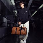 Suppasit Jongcheveevat Instagram – Ready for Milan 🧡 #MCMFW24xMew

@mcmworldwide
@mcmthailand