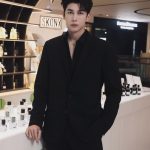 Suppasit Jongcheveevat Instagram - Skonx Perfumery บาร์น้ำหอมแห่งแรกในไทย ที่ทุกคนสามารถพบกลิ่นที่เป็น ‘เอกลักษณ์’ แบบไม่ซ้ำใคร #skonx #skonxperfumery #SkonxOpeningxMew #perfume #thaiperfume #sotd