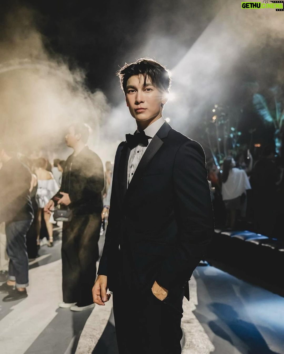 Suppasit Jongcheveevat Instagram - I’m the BOSS 🌹 #equinoxsummer24 Emsphere at EM District
