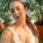 Surveen Chawla Instagram – I see Daylight ! I see me! And I see each one of you beautiful women around me! Do you see you?🤍
#happywomensday