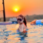 Surveen Chawla Instagram – 🌊☀️