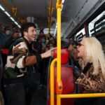 Susana Giménez Instagram - Como nos divertimos recorriendo Buenos Aires con @sebastianyatra que es un amor y a partir de ahora tambien un amigo Muy pronto por @paramountplusla Buenos Aires, Argentina