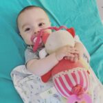 Susana Giménez Instagram - Ella es Emmita, tiene 11 meses, está enferma, los remedios que precisa son muy caros y necesita nuestra ayuda. En mis historias de IG @santimaratea explica cómo se puede hacer para donar. ¡Entre todos podemos comprar el medicamento que necesita! #todosconemmita #todosconemita
