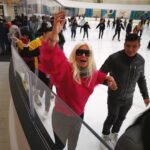 Susana Giménez Instagram – Patinando sobre hielo en The Rink American Dream ❄️⛸💃 #susanagimenez #iceskating #newyork #travel